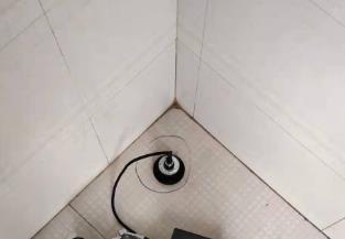 水富卫生间漏水维修之 loft 夹层储藏室毗邻暗管渗水哪家好，推荐诚匠小爱修缮